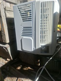 LG Window Air Conditioner