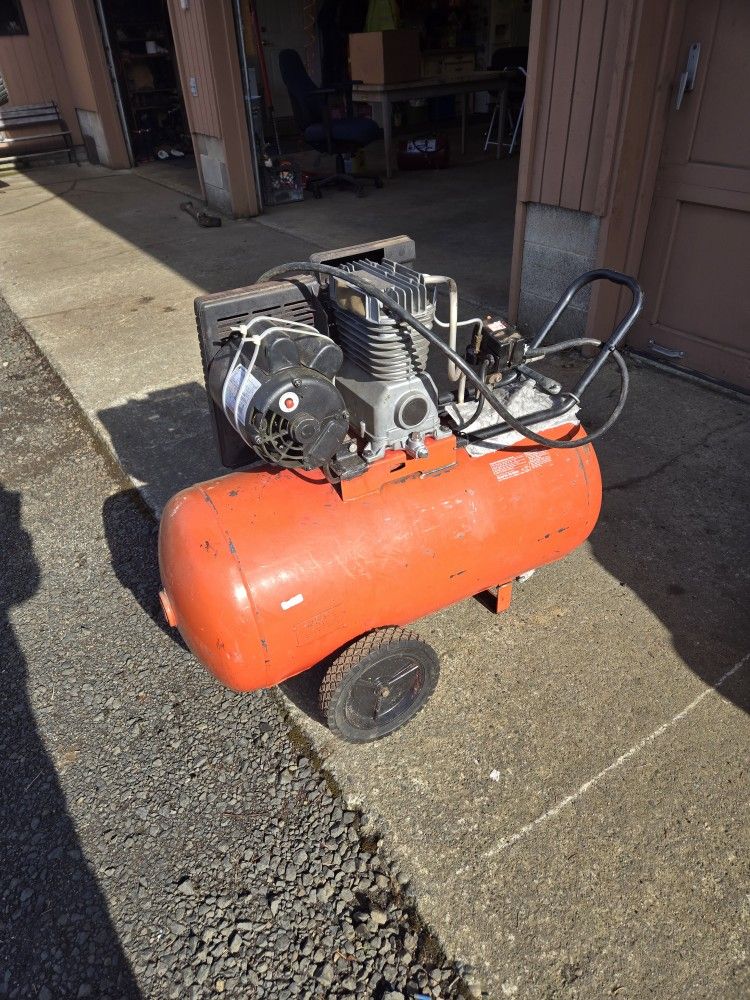 Air Compressor 220volt