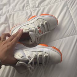 6.5 Size Jordan 11s