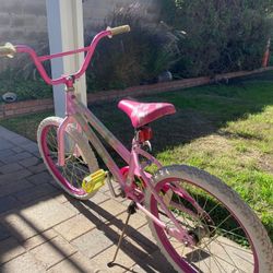 Girls bike