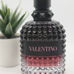 Valentino
 
Uomo Born in Roma Intense Eau de Parfum

3.4 fl 