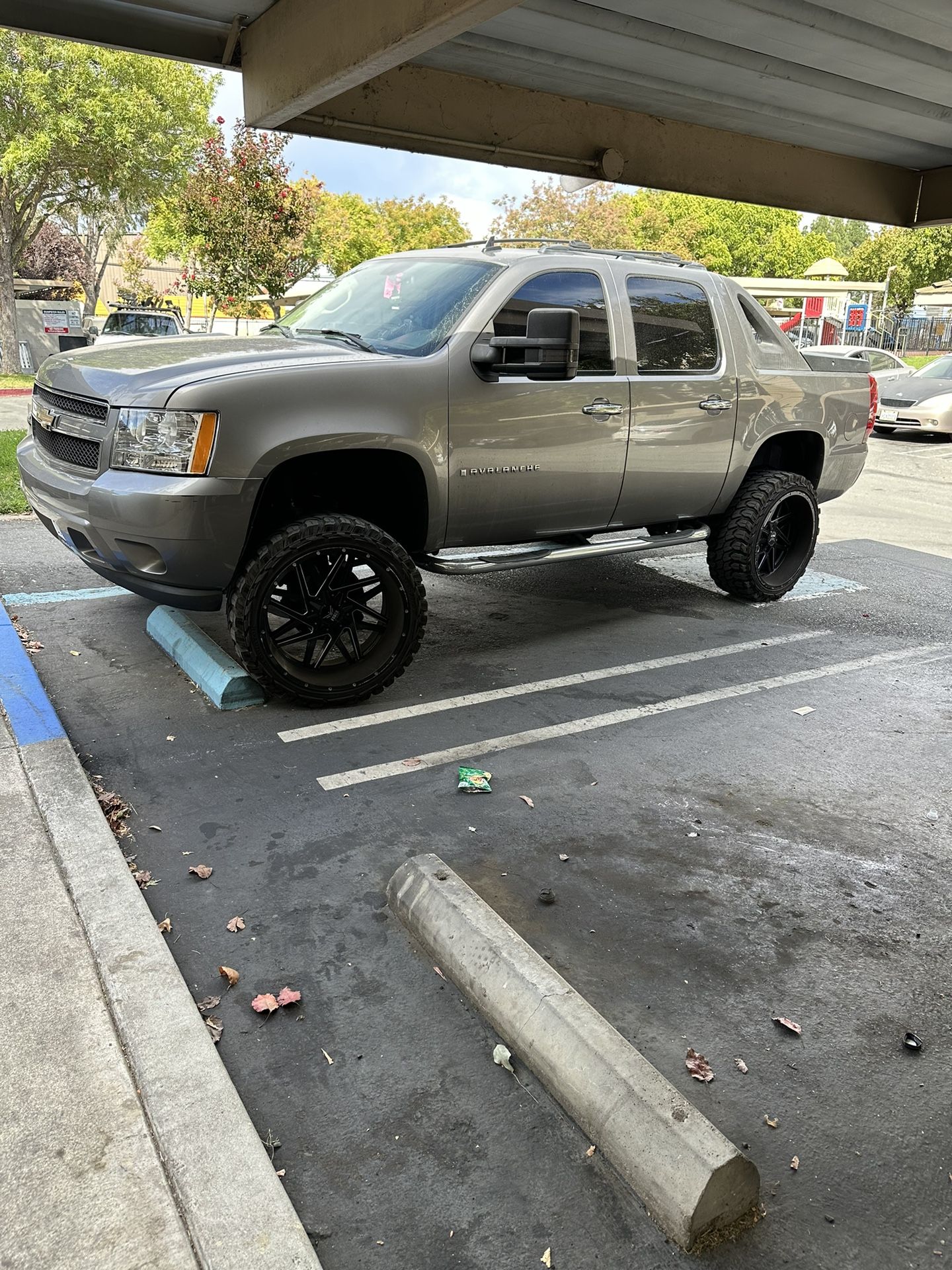 V-8 Vortex Engine 4x4