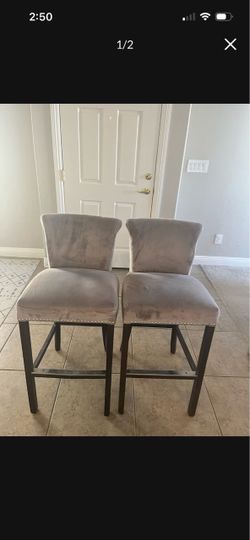 Set of 2 counter bar stools