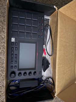 Akai MPC Live