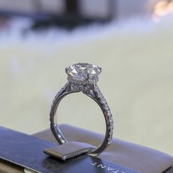 3.50Ctw LabGrown Diamond Ring 💍 14kw