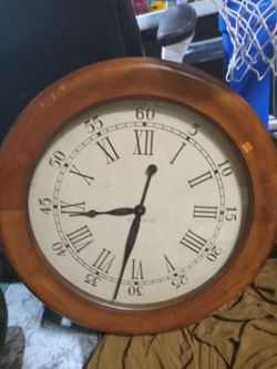 Vintage Ethan Allen Round Wooden Wall Clock- Model # 41-2267