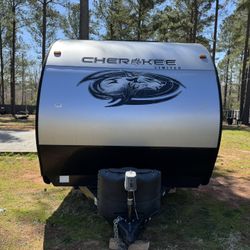 2022 Forest River Cherokee Limited 