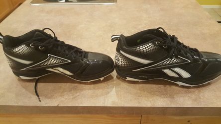 Men's Reebok cleats size 14