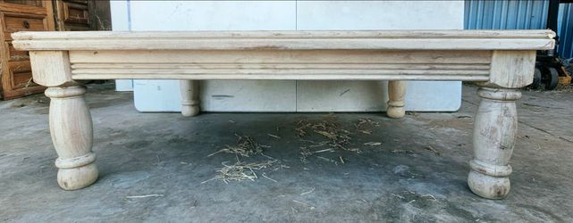 ***Coffee Table (48" L x 36" W x 16" H)***