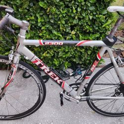 Trek 2300 SLR Road Bike