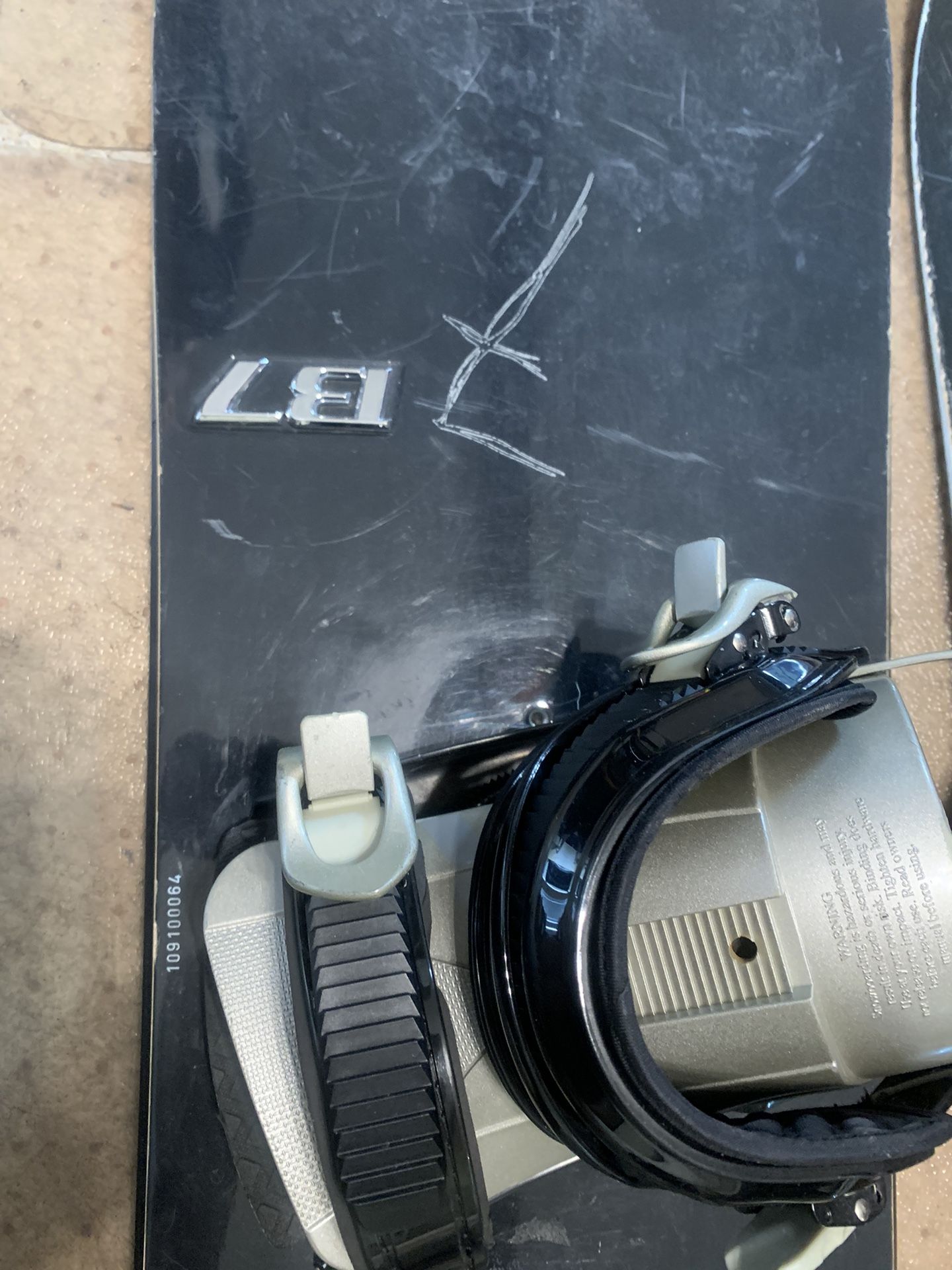 Snowboards Burton And Gnu