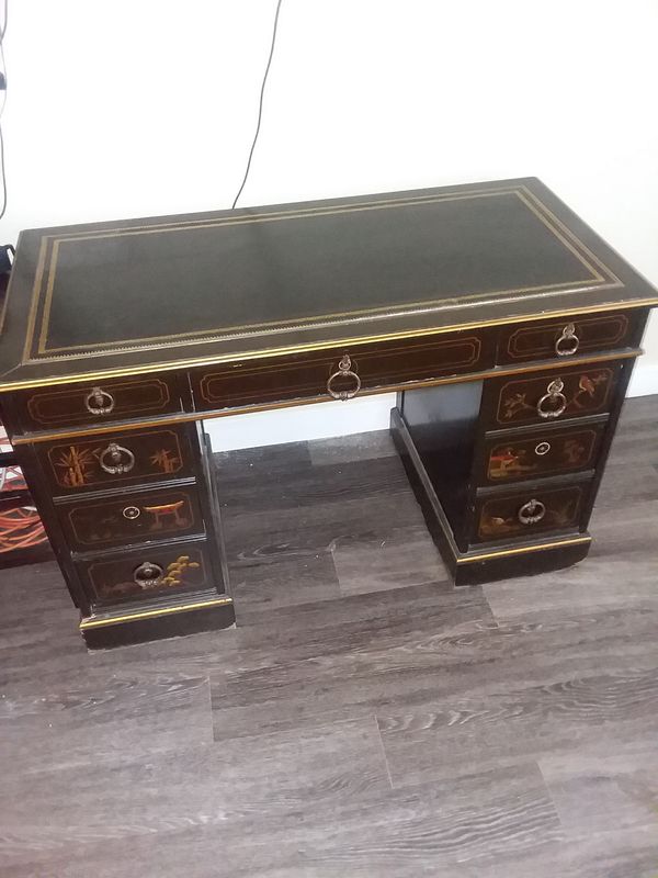 Sligh Furniture Black Lacquer Desk For In Edmond Ok Offerup