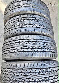 275/60/20 Continetal Selling 4 nearly new tires with 80% tread life remaining.🌟🌟
