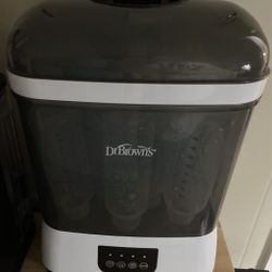 Dr. Brown’s baby bottle Sterilizer and Dryer