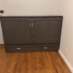 Cabinet Murphy bed