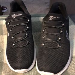 Women’s Sketcher Sport Shoes size 7-1/2 Black