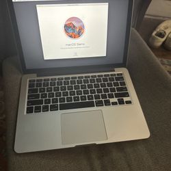 Mac Book 