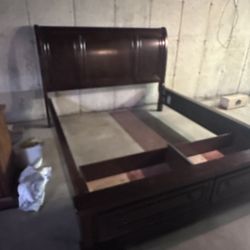 Sleigh Style California king Bed