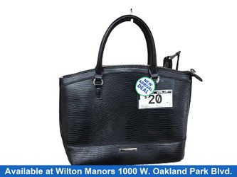 Anne Klein Black Purse / Handbag