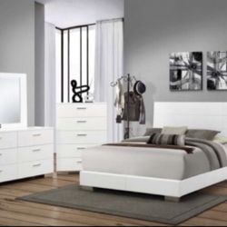 MODERN NEW WHITE GLOSSY QUEEN BED, DRESSER, MIRROR AND NIGHT STAND SET ON SALE ONLY $1099. KING SET $1199. IN STOCK SAME DAY DELIVERY 🚚 EASY FINANCIN