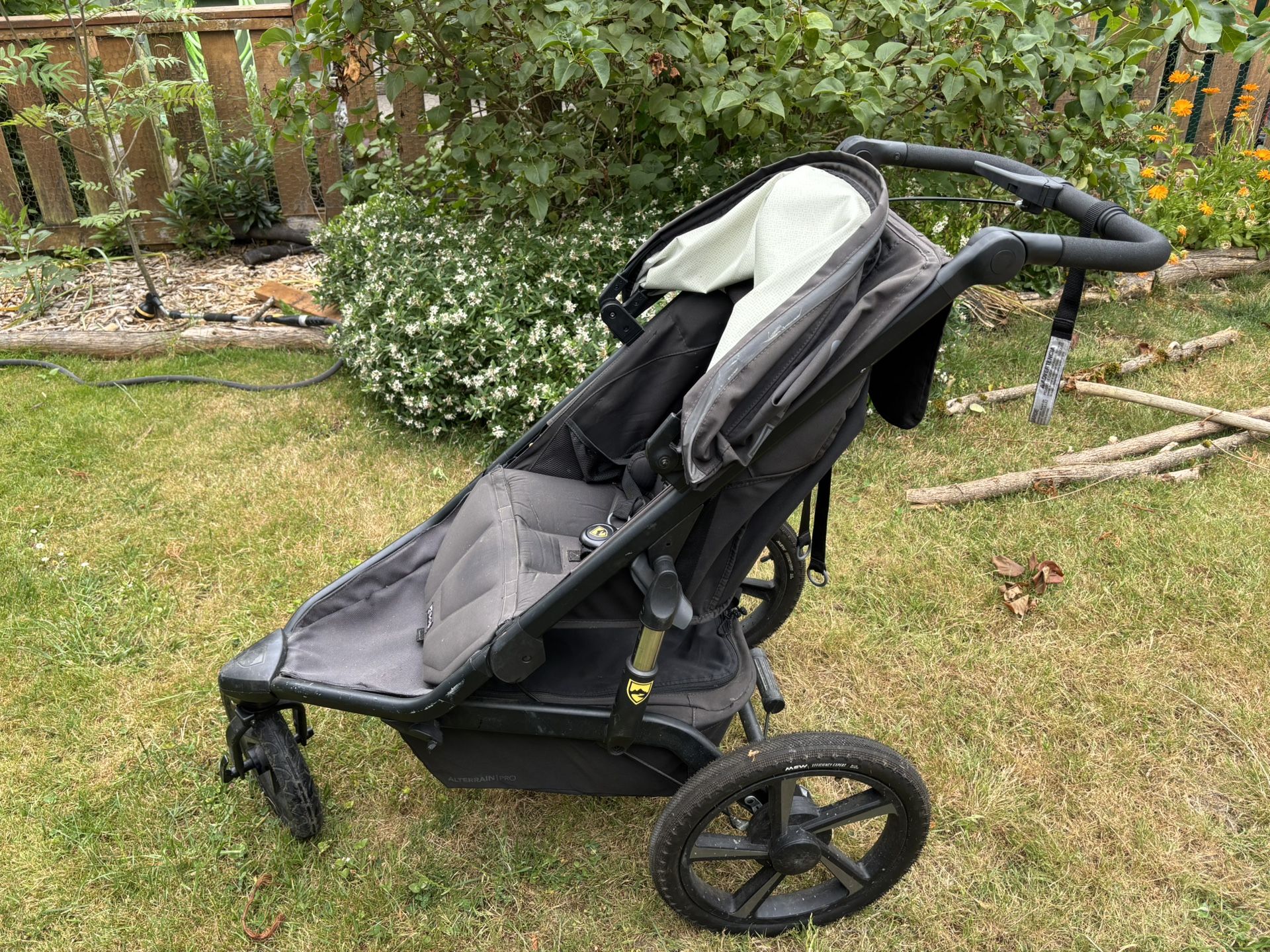 Bob Stroller All Terrain Pro