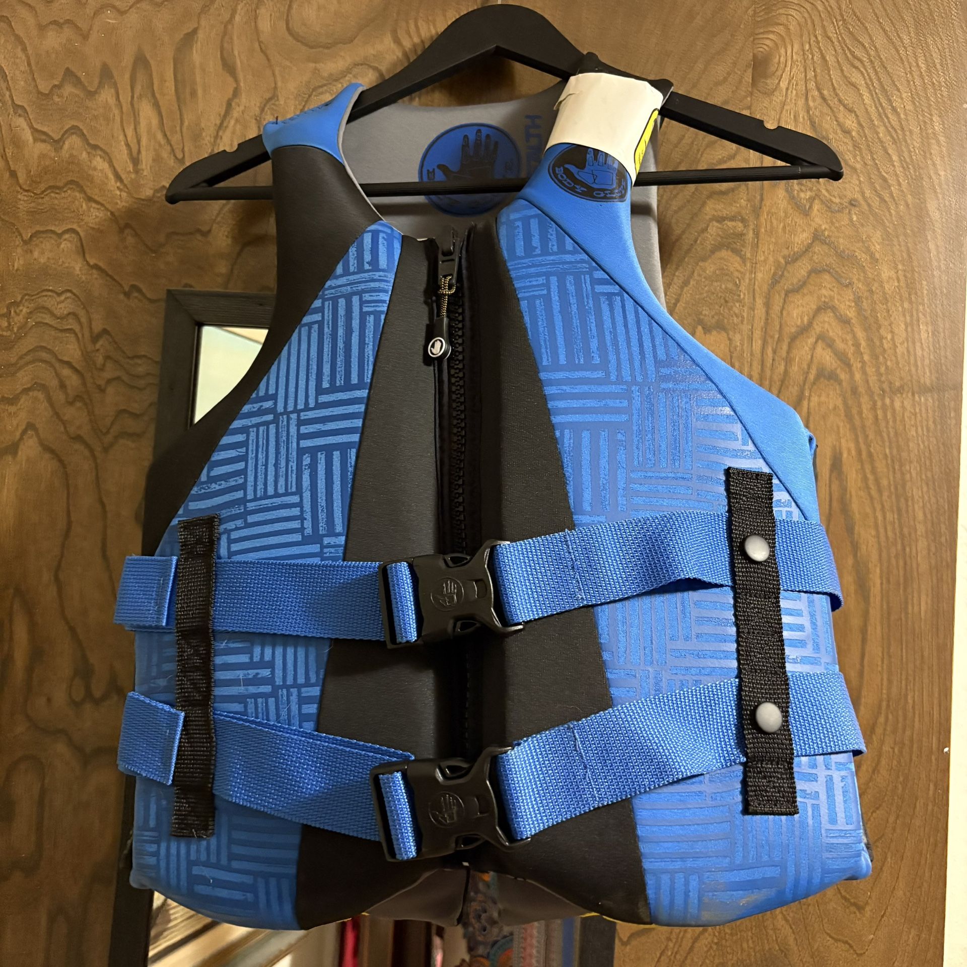 Body Glove Women’s Small/Medium Life Jacket