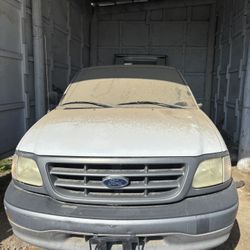 2004 Ford F-150 Parts