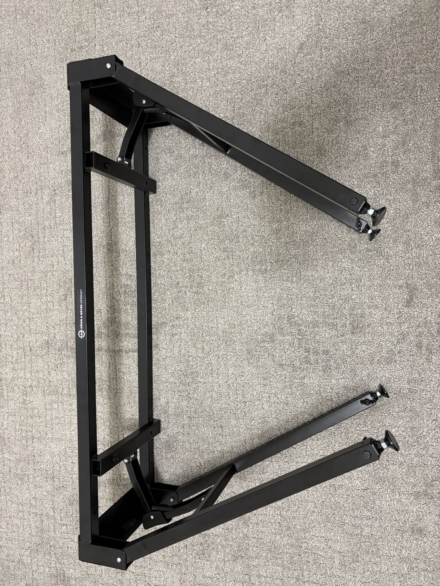 K&M Keyboard Table Style-Piano Music Stand