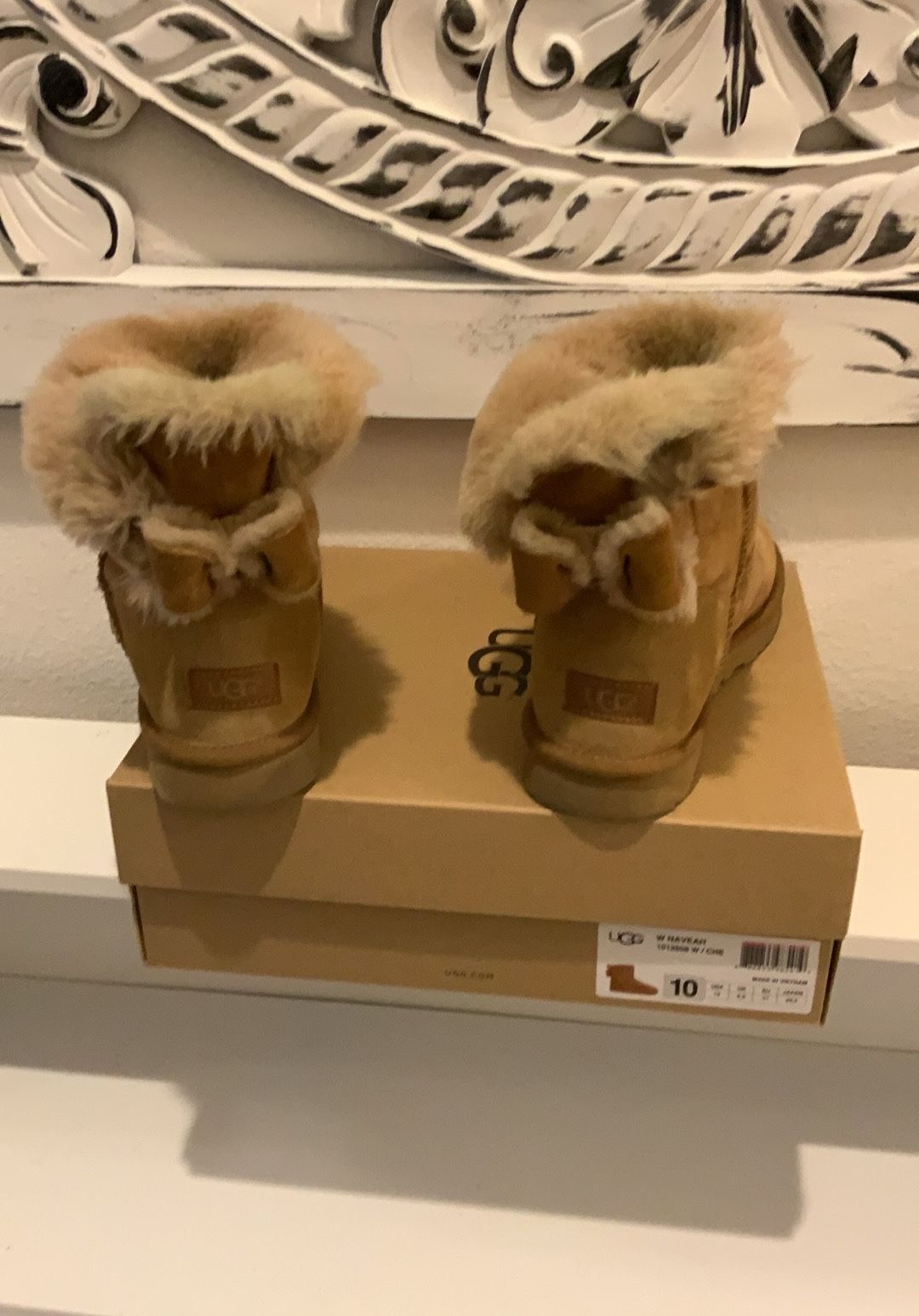 UGG W Naveah 1012808 w/ chestnut bailey bows heaven boot Ladies Boots