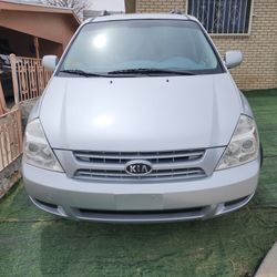 kia sedona 2008