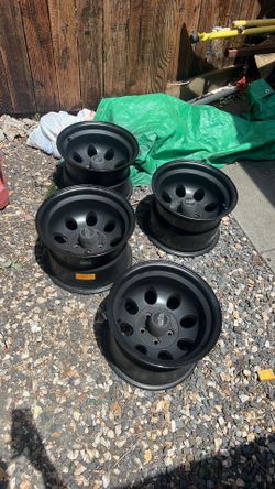 Wheel.  5 lugs R15. I just removed them from my Tacoma