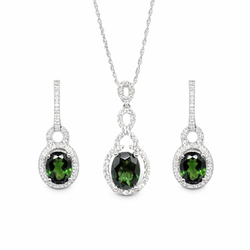 14K Gold Tsavorite Garnet Diamond Earrings & Necklace Set