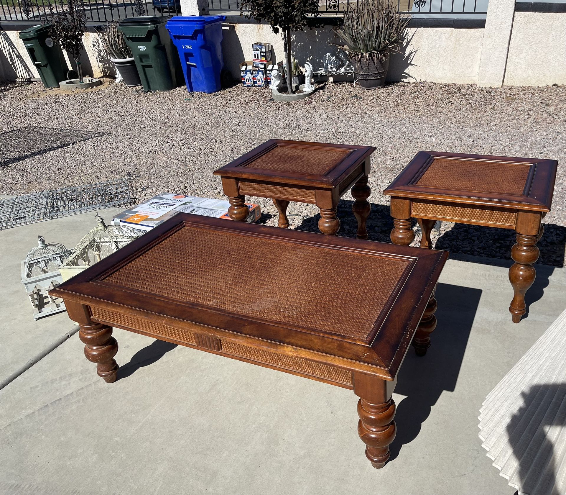 Antique Living Room Tables
