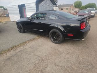 2006 Ford Mustang