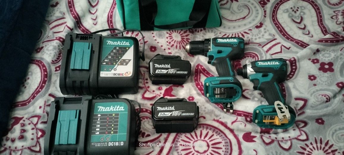 Makita 18 V Combo With 2 Chargers Brand New Never Used