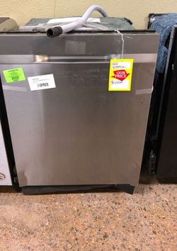 Brand New Samsung Dishwasher Stainless (Model:DW80R5060US) IX2PP