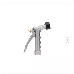 Pistol grip nozzle