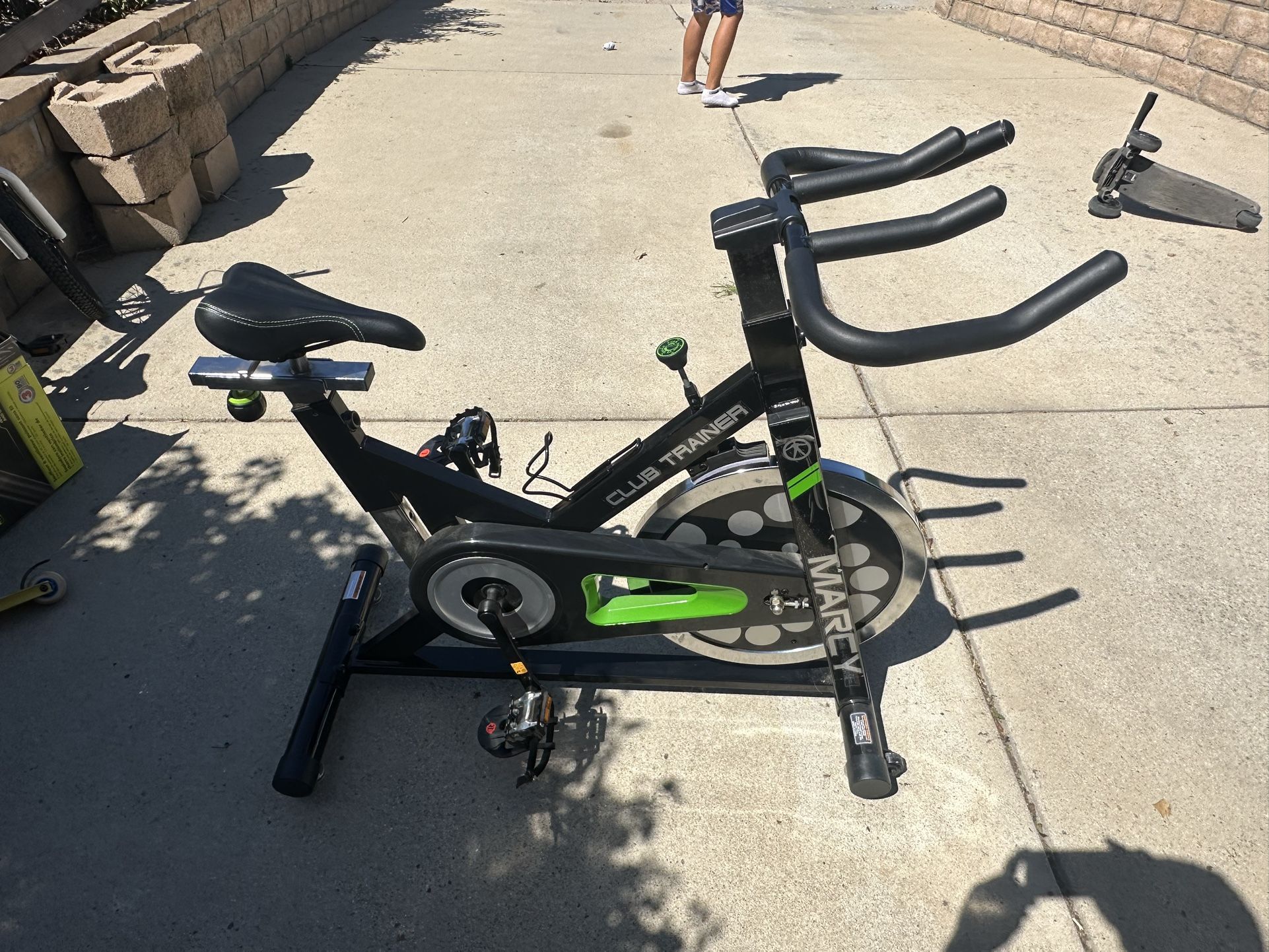 Stationary Bike