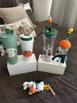 Starbucks Snoopy Glass Cup