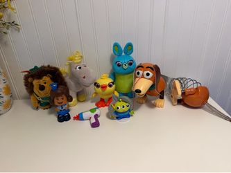 Disney story story toys