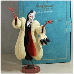 Disney Cruella De Vil Walt Collectors Society 1995 Members-Only Sculpture