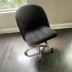 Black Polyester Swivel Chair 