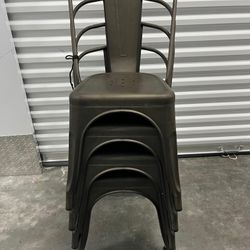 Aluminum Chairs Great Condition 