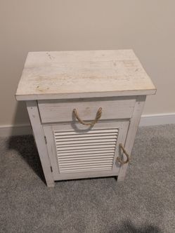 Wood cabinet