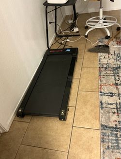 Remote control treadmill
