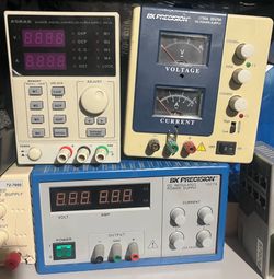3 DC Power Supplies - 30 Volt / 3-5 Amps