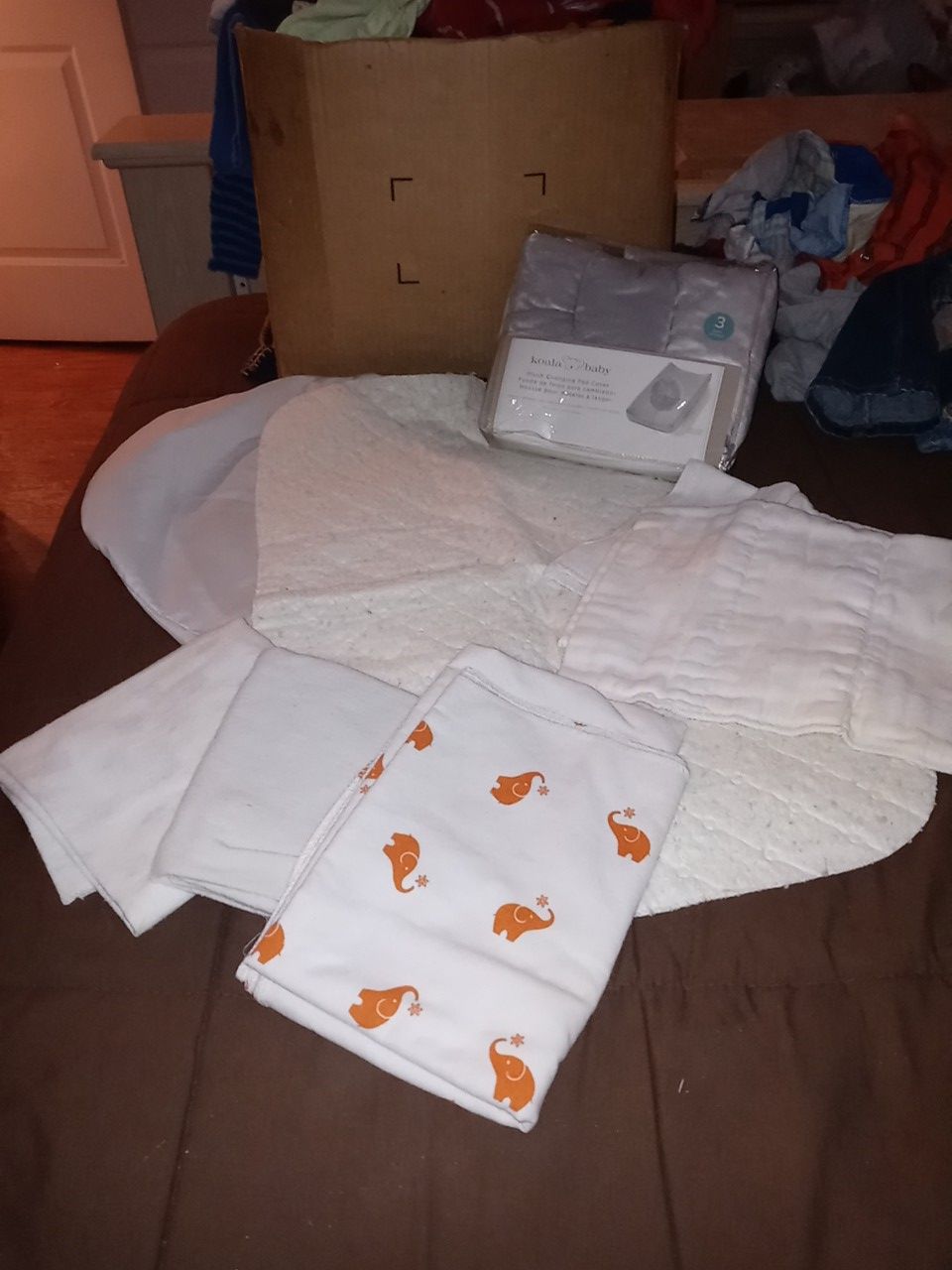 10 piece Deluxe Diaper Gift Set