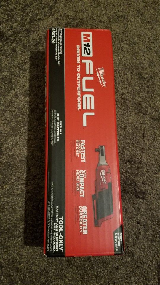 Milwaukee M12 Fuel Ratchet