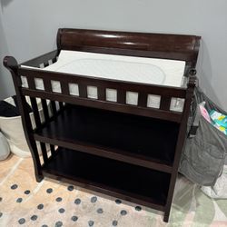  Changing Table