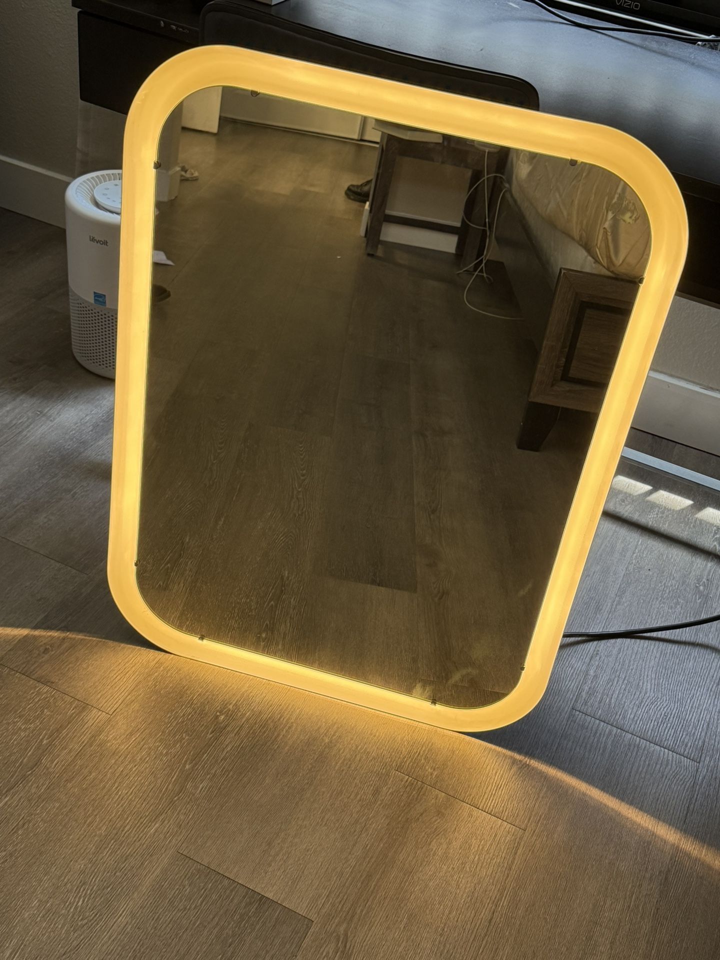 Vanity Mirror